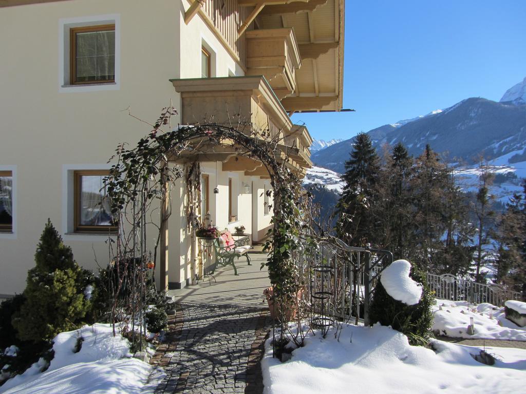Hotel Neurauthof Zellberg Esterno foto